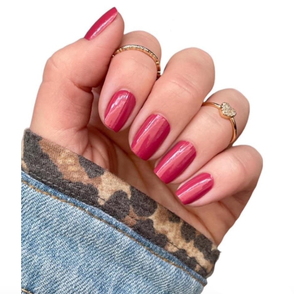 Munich Mulbery  💅✨ Color STREET - NEW Sealed Long Lasting Nail Polish Strips